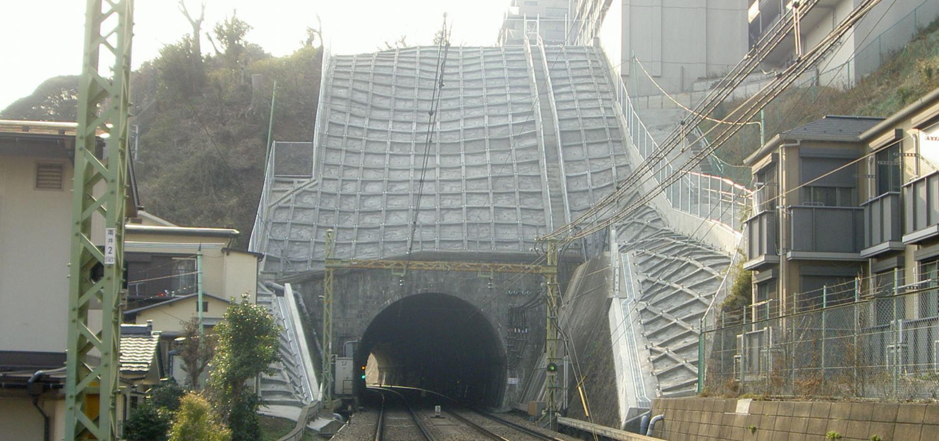京急南太田法面
